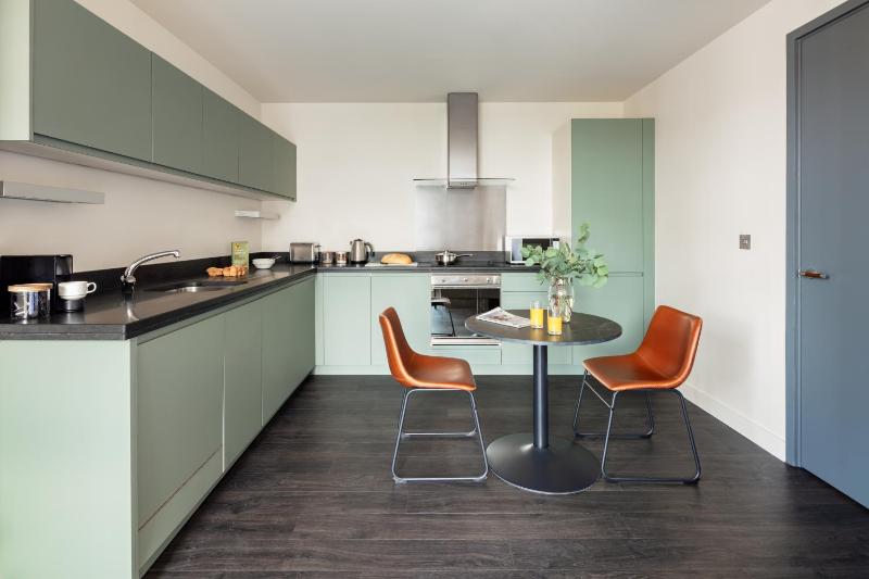 Studio Apartment image 1