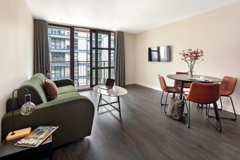 One-Bedroom Apartment image 1