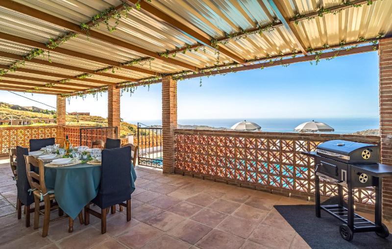 Gorgeous Home In Torrox - image 10