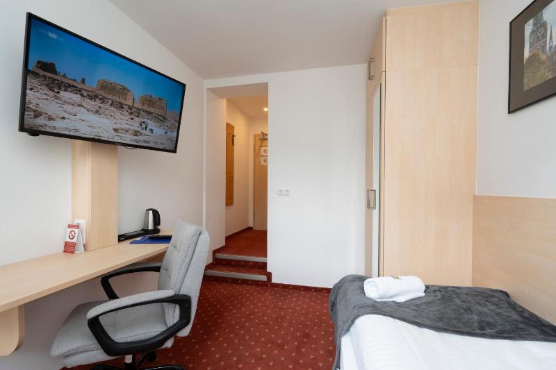 Baltic Hotel Lübeck - image 7