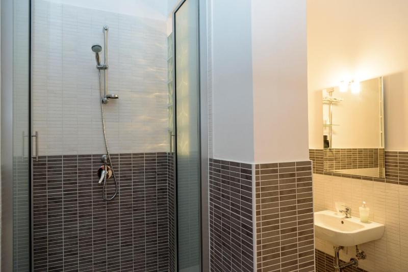 Double or Twin Room with Private Bathroom image 2