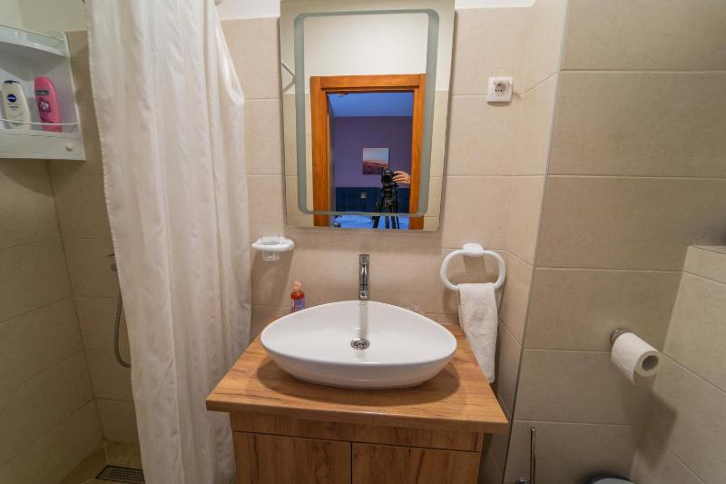 Double or Twin Room with Bathroom image 2