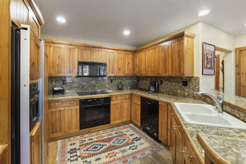 Gorgeous 2 Bd With Lift View In Beaver Creek Condo - image 20