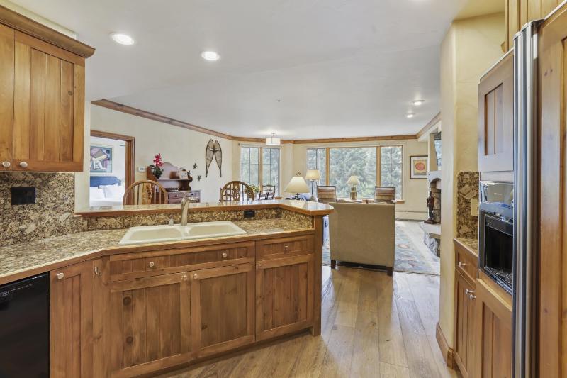 Gorgeous 2 Bd With Lift View In Beaver Creek Condo - image 29