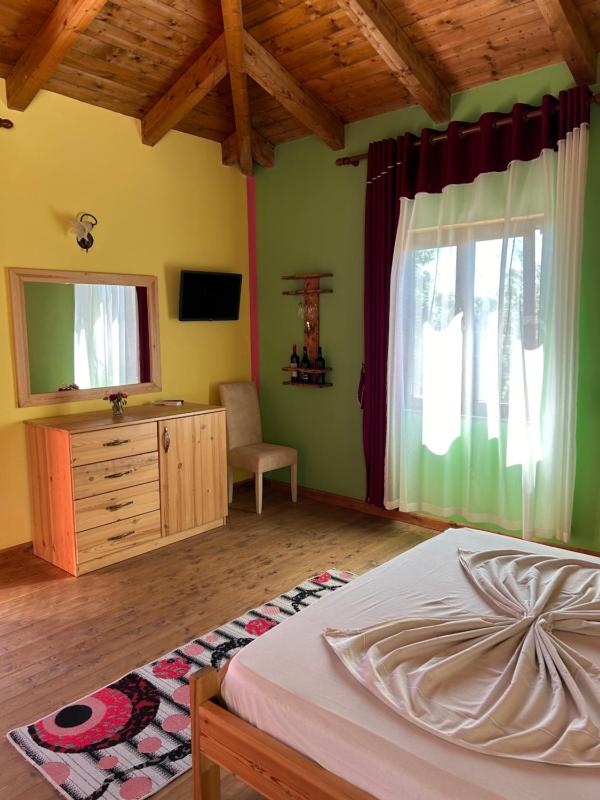 Deluxe Double Room with Balcony image 1