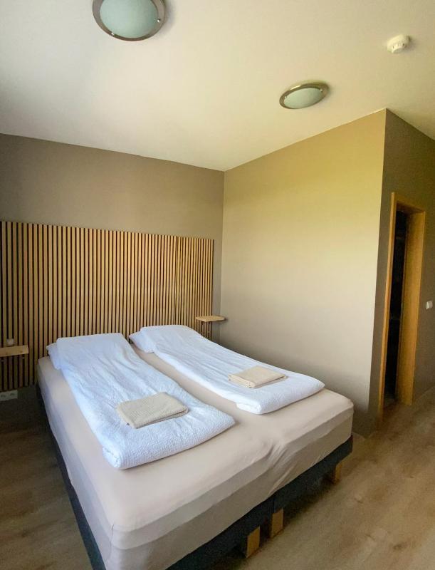 Superior Double or Twin Room with Sea View image 3