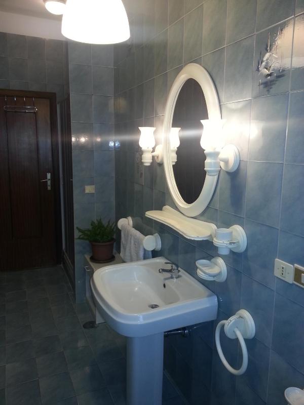Triple Room with Sea View image 4