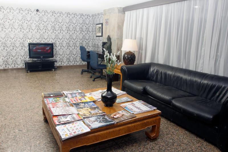 Hotel Plaza Apolo - image 3