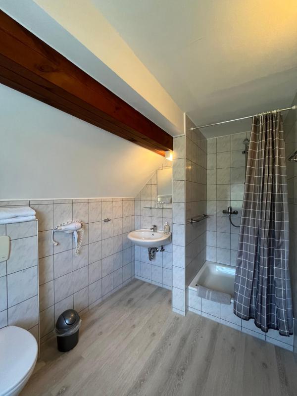Double Room image 1