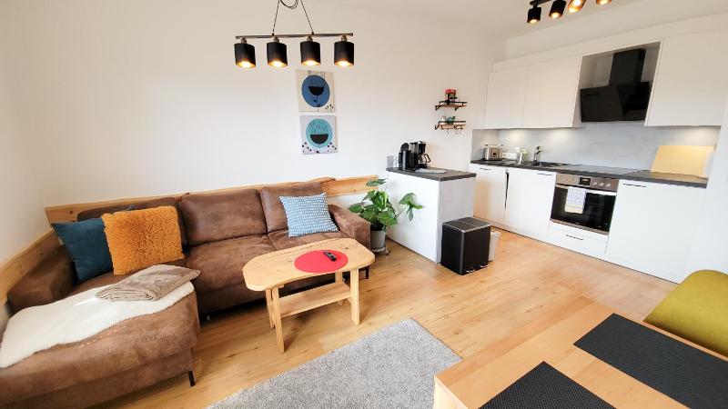 One-Bedroom Apartment image 1