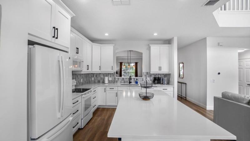 Lovely 7 Bed Pool Home with Game Room-8510PHD - image 50
