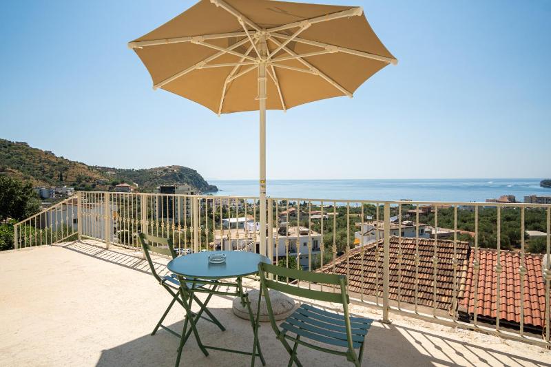 Kalesma Himare - image 5