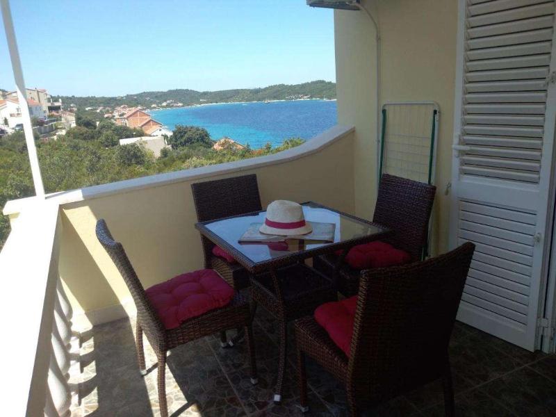 Apartments with parking space Kneza - Korcula - 23421 - image 2