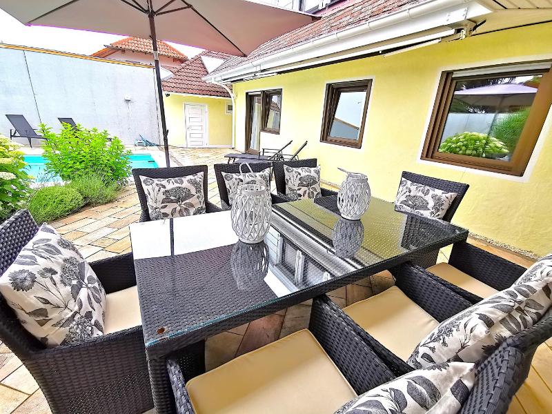 BodenSEE Villa mit Pool im Deggenhausertal Images