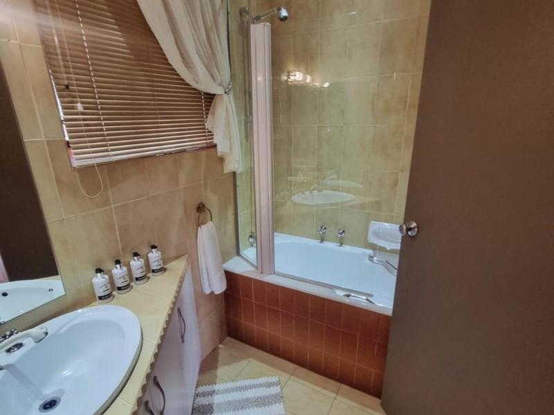Cherry Tree Cottage - image 10