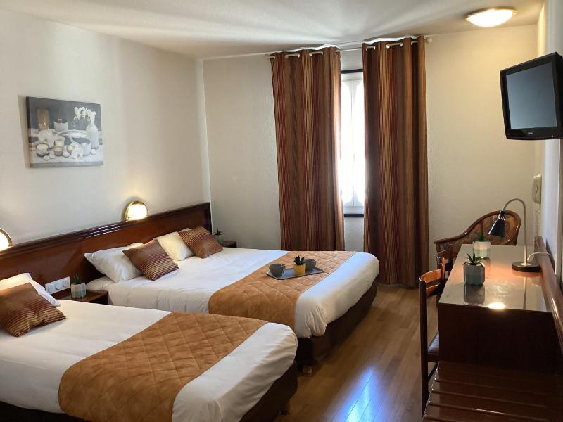 Special Offer - Family Room (3 persons) image 4