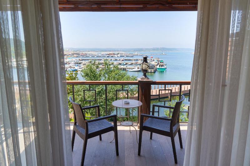 Superior Double Room image 2