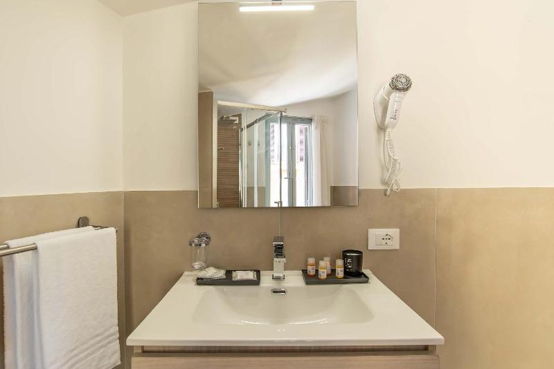 Essence Guesthouse - image 10