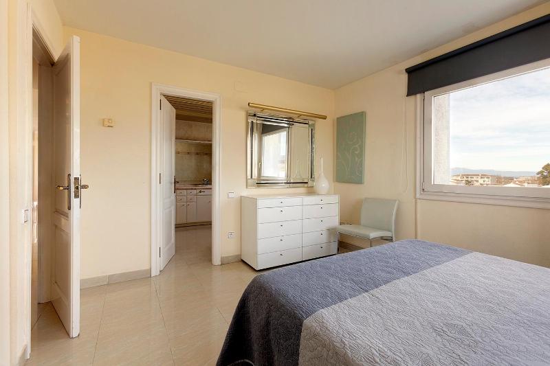 Superior Apartment image 4