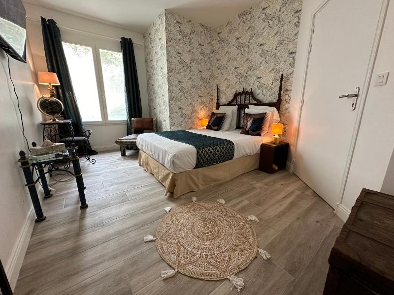 Two-Bedroom Suite image 4
