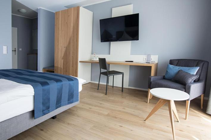 Standard Double Room image 1