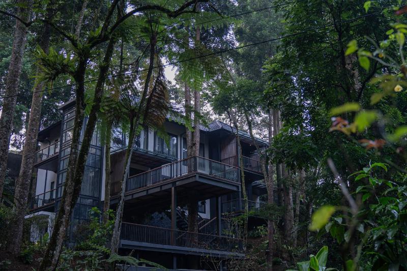 Plataran Puncak Residences - image 3