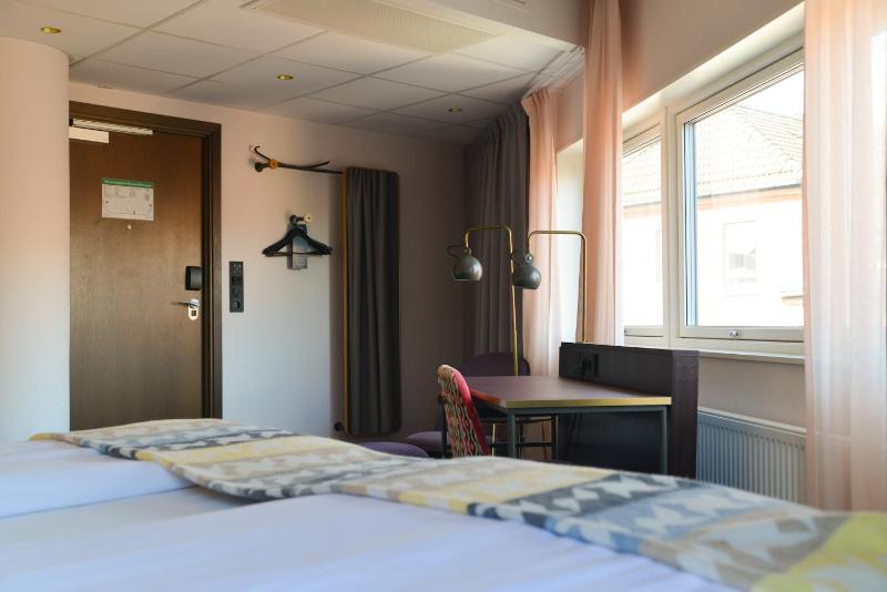 Superior Double Room image 4