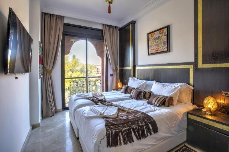 Villa Akadia luxurious with private swimming pool - image 3