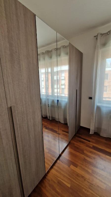 One-Bedroom Apartment image 3