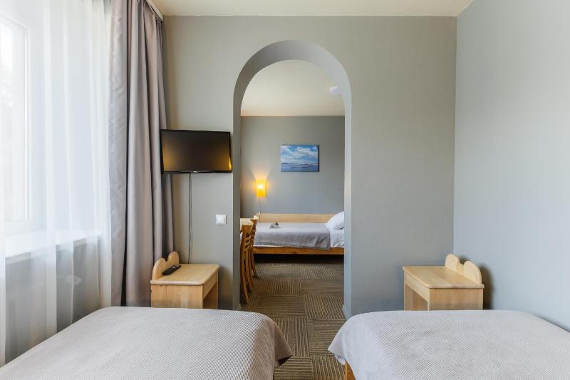 Triple Room with Gym Access image 1