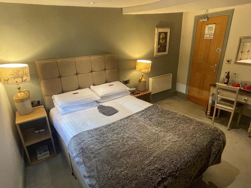 Standard Double Room image 1
