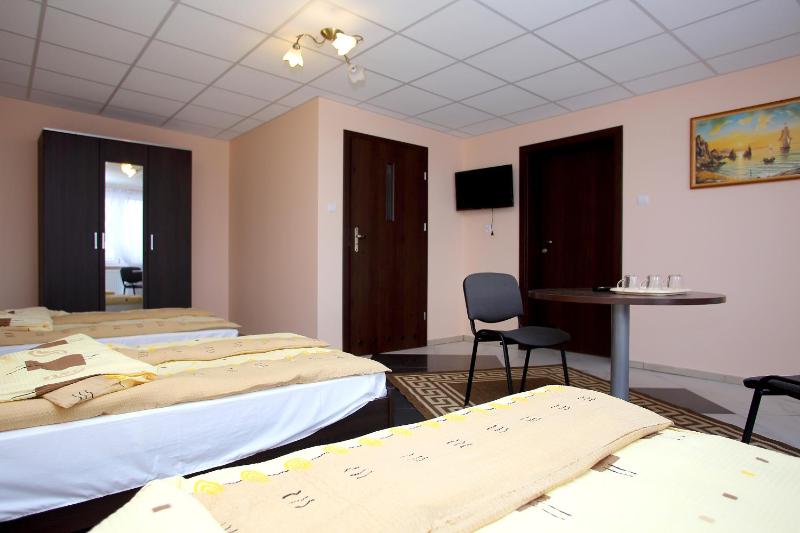 Triple Room image 4