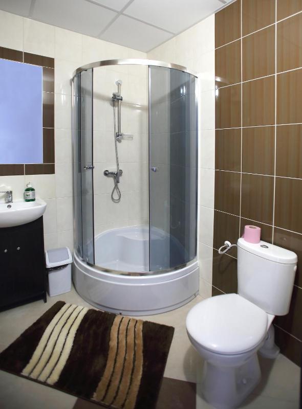 Double or Twin Room image 4