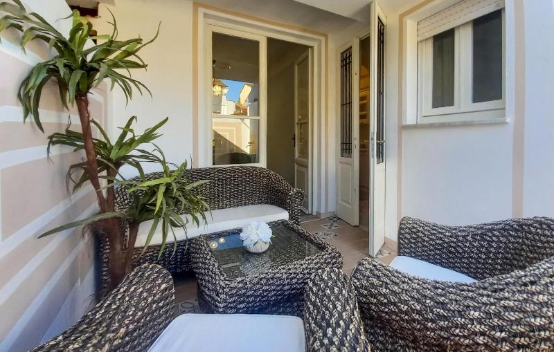 1 Bedroom Nice Apartment In Viareggio - image 19