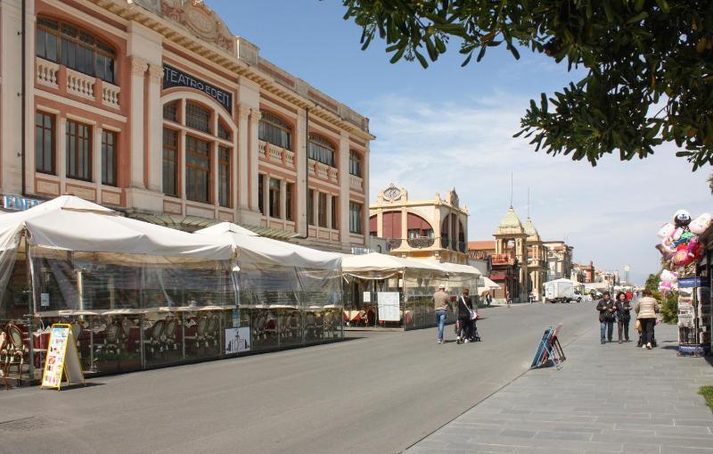 1 Bedroom Nice Apartment In Viareggio - image 11