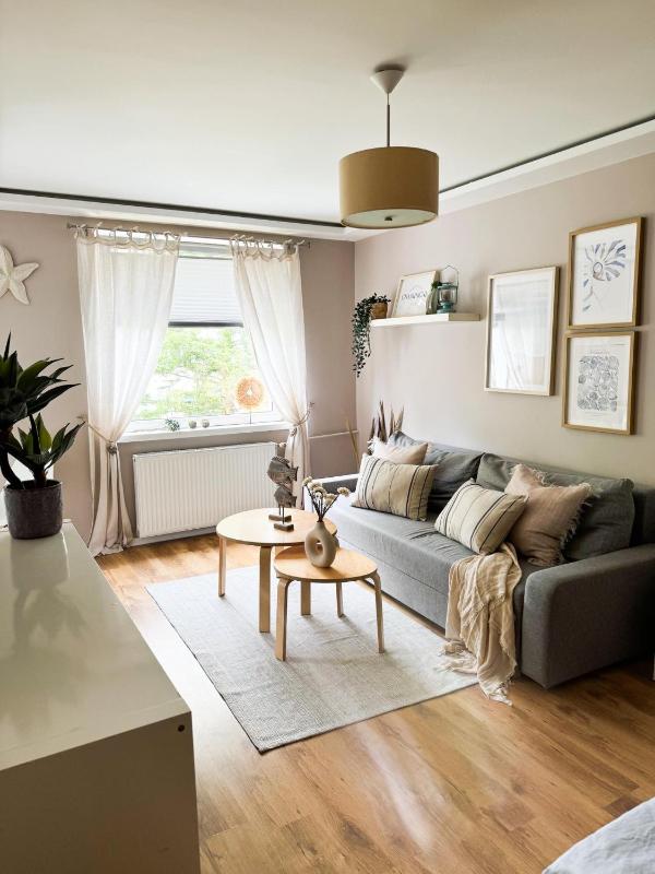 Happy House - image 11