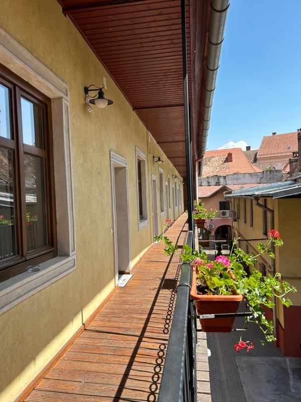 Casa Weidner Hotel Sibiu - image 9