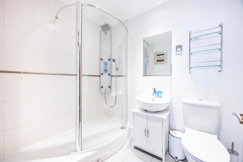 Apartment with View and Balcony image 2