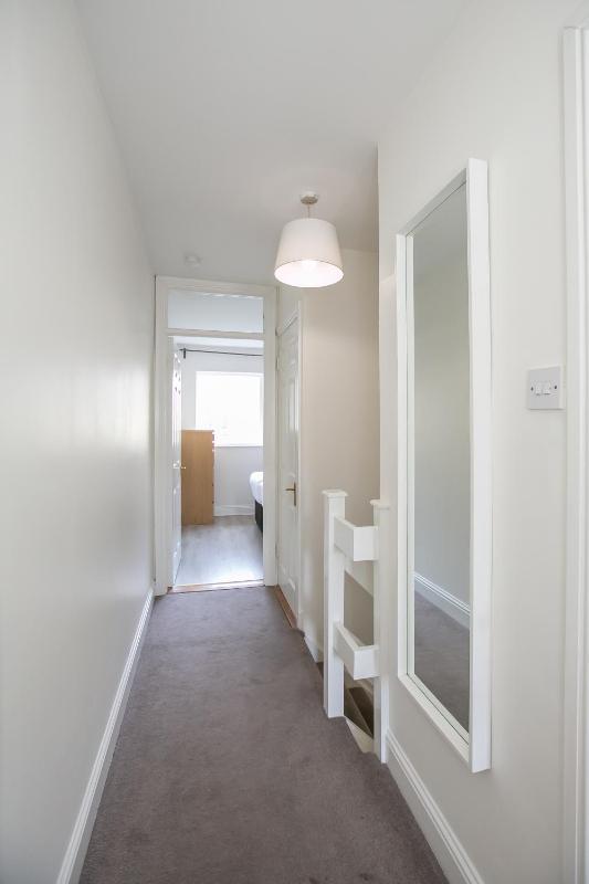 Grand Canal District Apartments - image 8