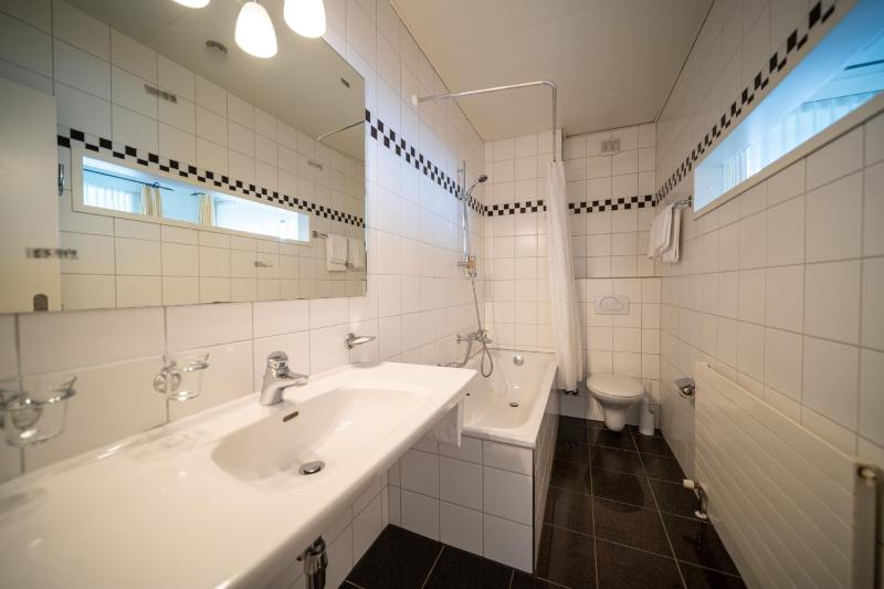 Junior Suite image 2