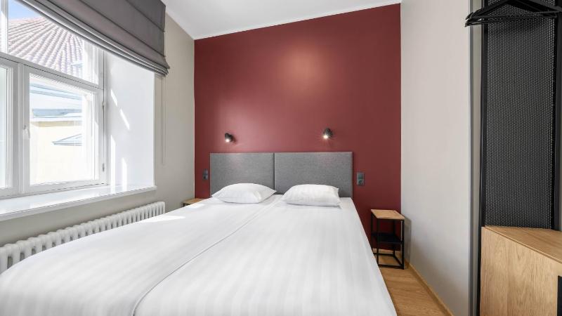 Triple Room image 2