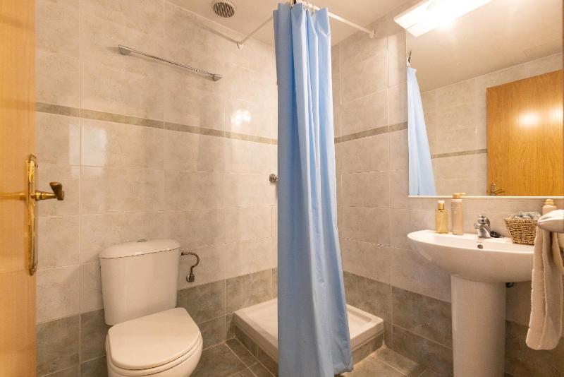 UHC GOLDEN PINEDA APARTMENTS - image 32