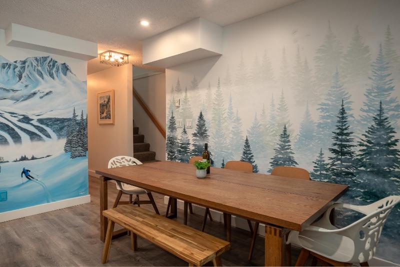 2BR plus Loft in Valhalla Village Location Covered Patio King Bed Hot Tub - image 17