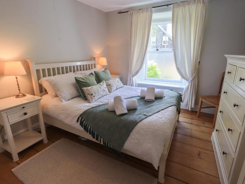 Brook Cottage - image 7