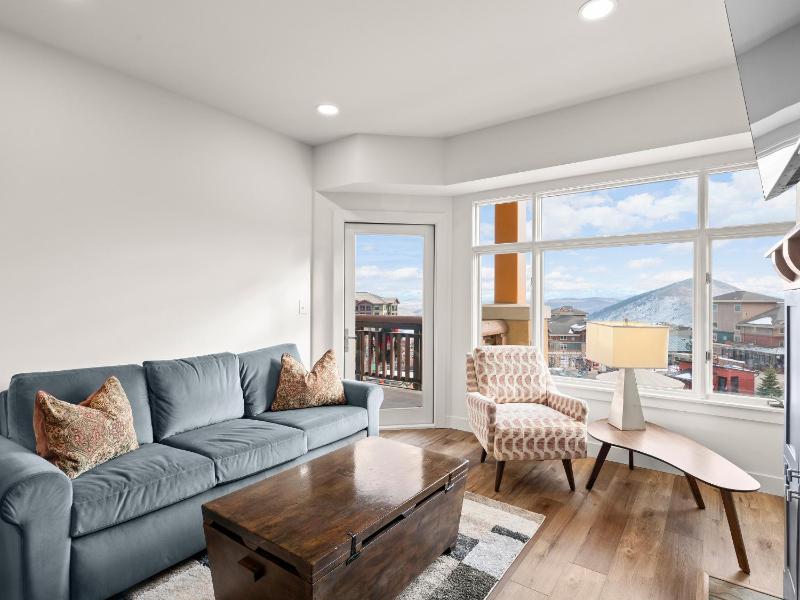 Sundial Lodge by All Seasons Resort Lodging - image 36