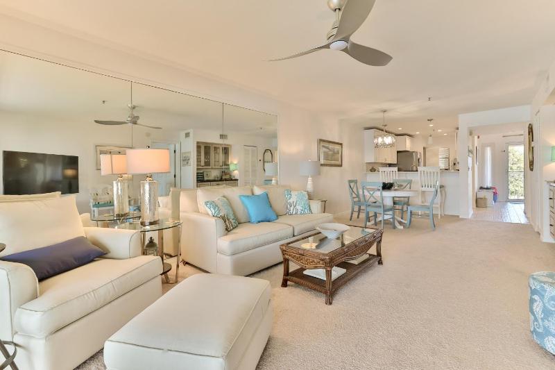 22 Riverfront Condo At Bouchelle Island - image 6