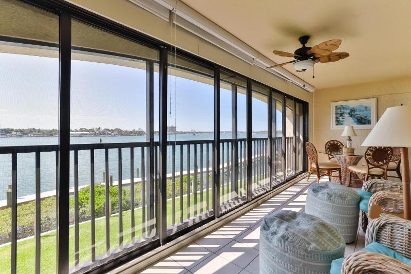 22 Riverfront Condo At Bouchelle Island - image 31