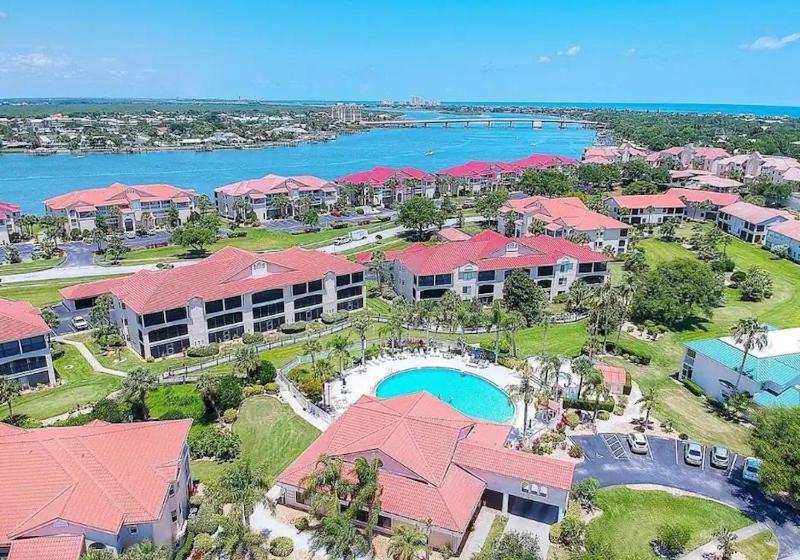 22 Riverfront Condo At Bouchelle Island - image 24