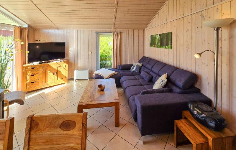 Nice Home In Rechlin With Sauna - image 27