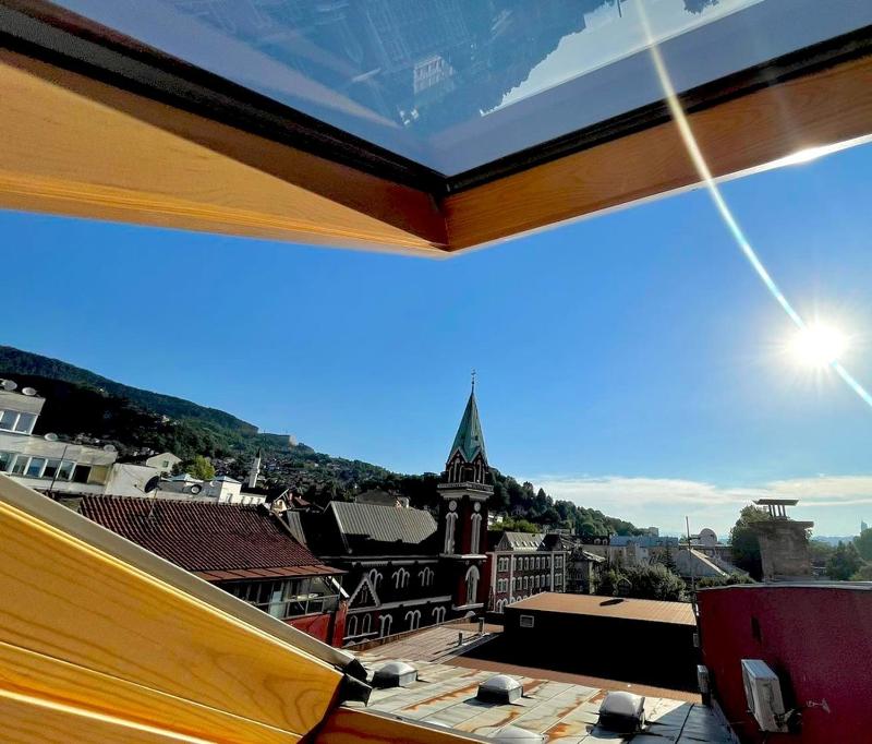Old Town Loft Sarajevo with Free Parking - image 5